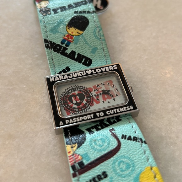 Harajuku Lovers Accessories - Harajuku lovers watch Passport to cuteness